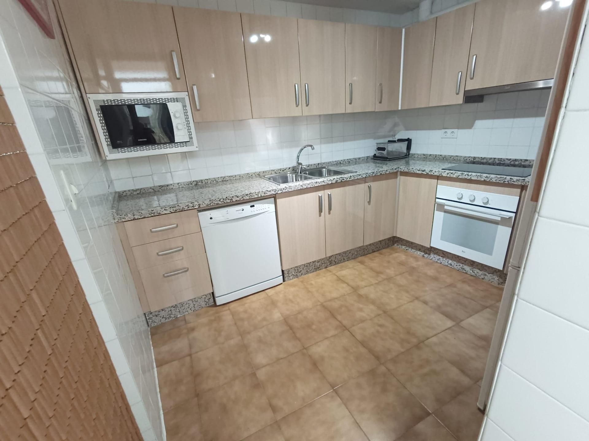 Cuina de Pis en venda en  Córdoba Capital amb Aire condicionat, Terrassa i Moblat