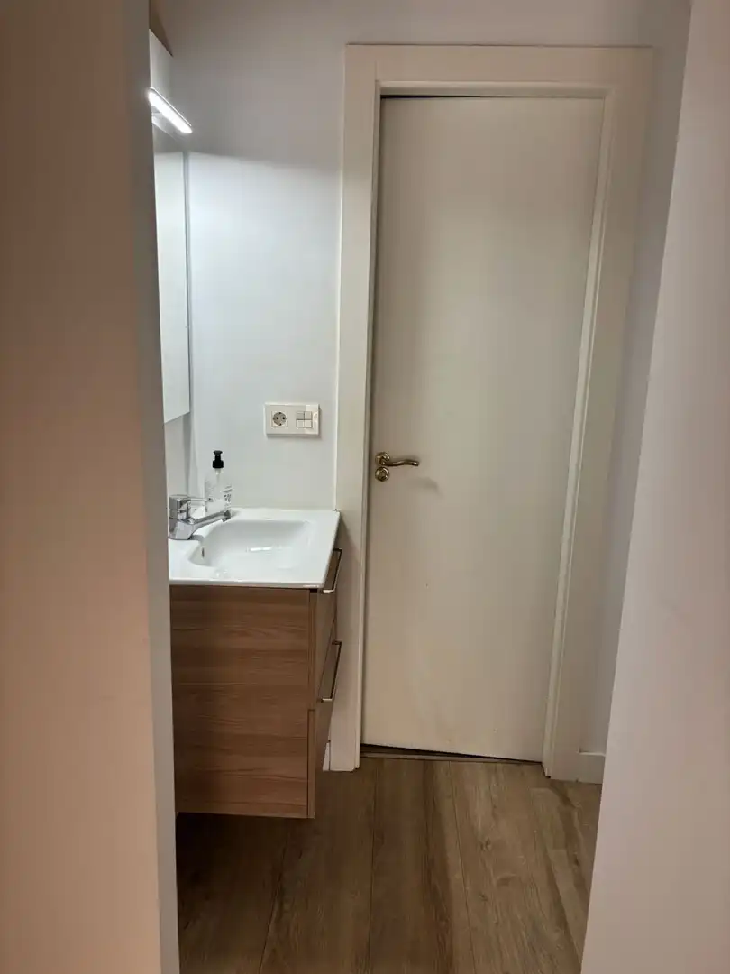 Bany de Apartament de lloguer en León Capital  amb Calefacció