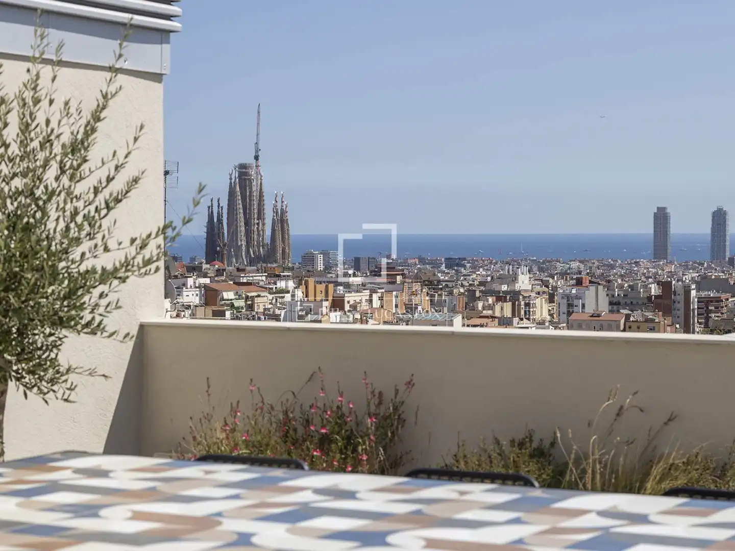 Terrace of Flat for rent in Barcelona  with Air Conditioner, Heating and Parquet flooring