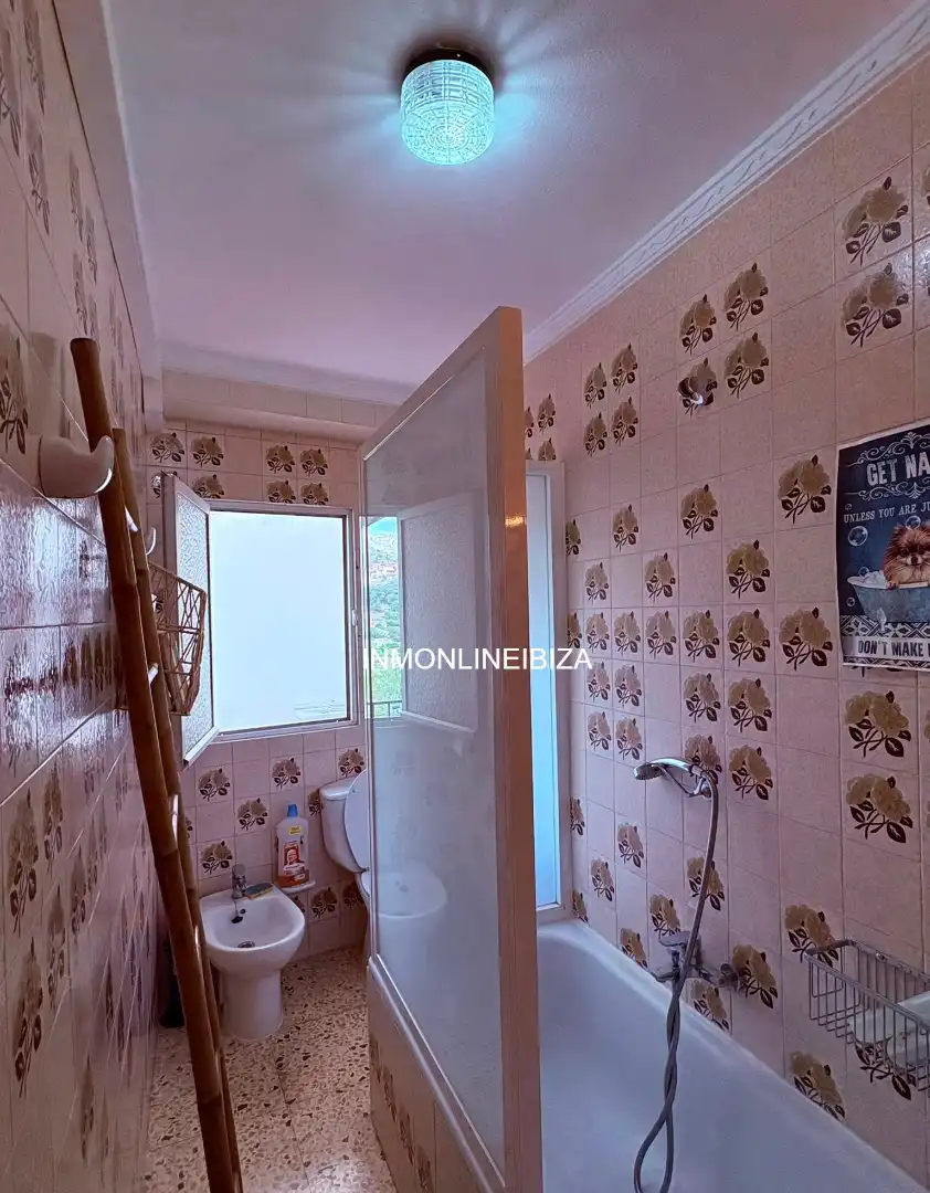 Bathroom of Houses for rent in Tàrbena  with Terrace, Furnished and Oven