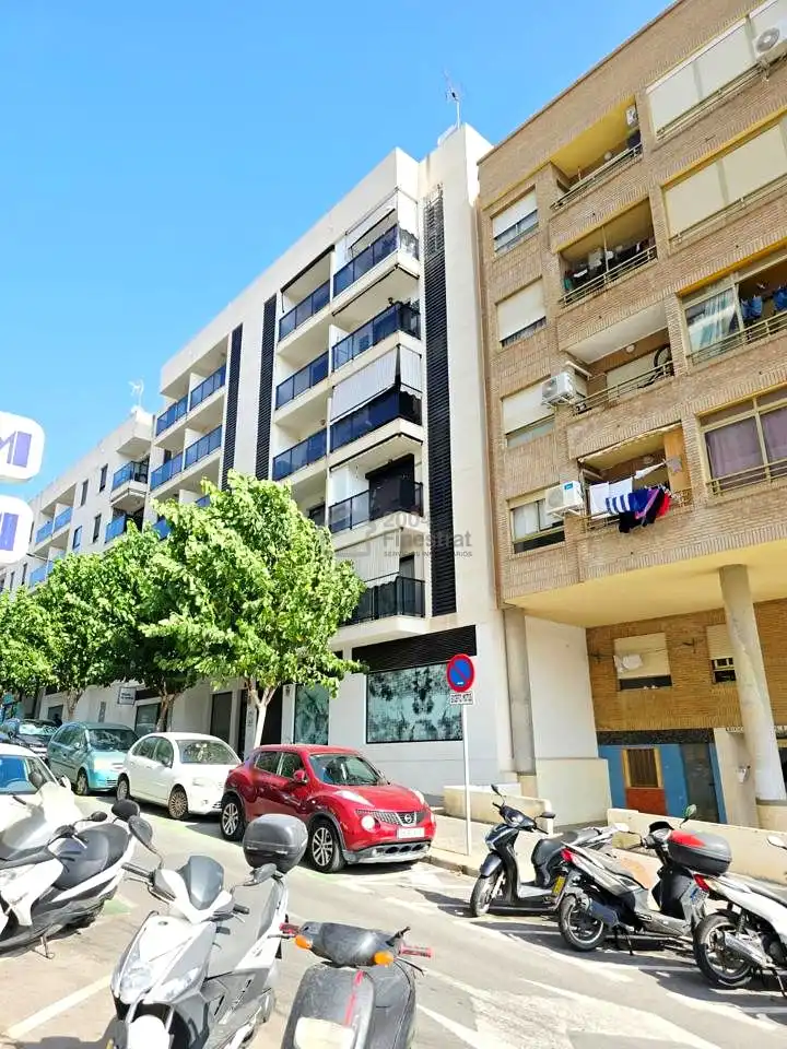 Exterior view of Flat for sale in Benidorm  with Air Conditioner, Terrace and Furnished
