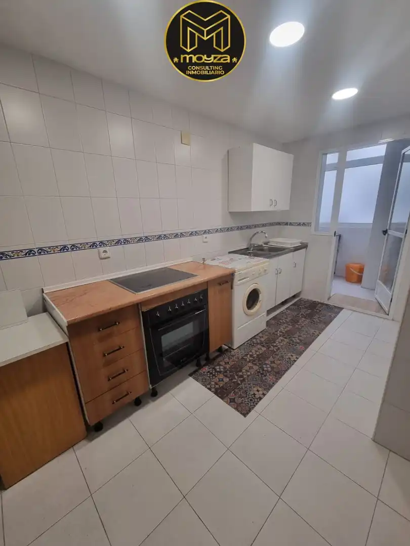 Cuina de Pis en venda en Jaén amb Traster