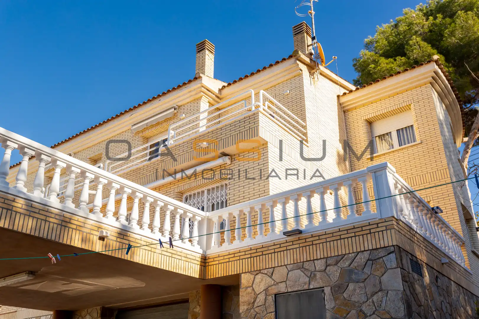 Vista exterior de Casa o xalet en venda en Tarragona amb Calefacció, Jardí privat i Terrassa
