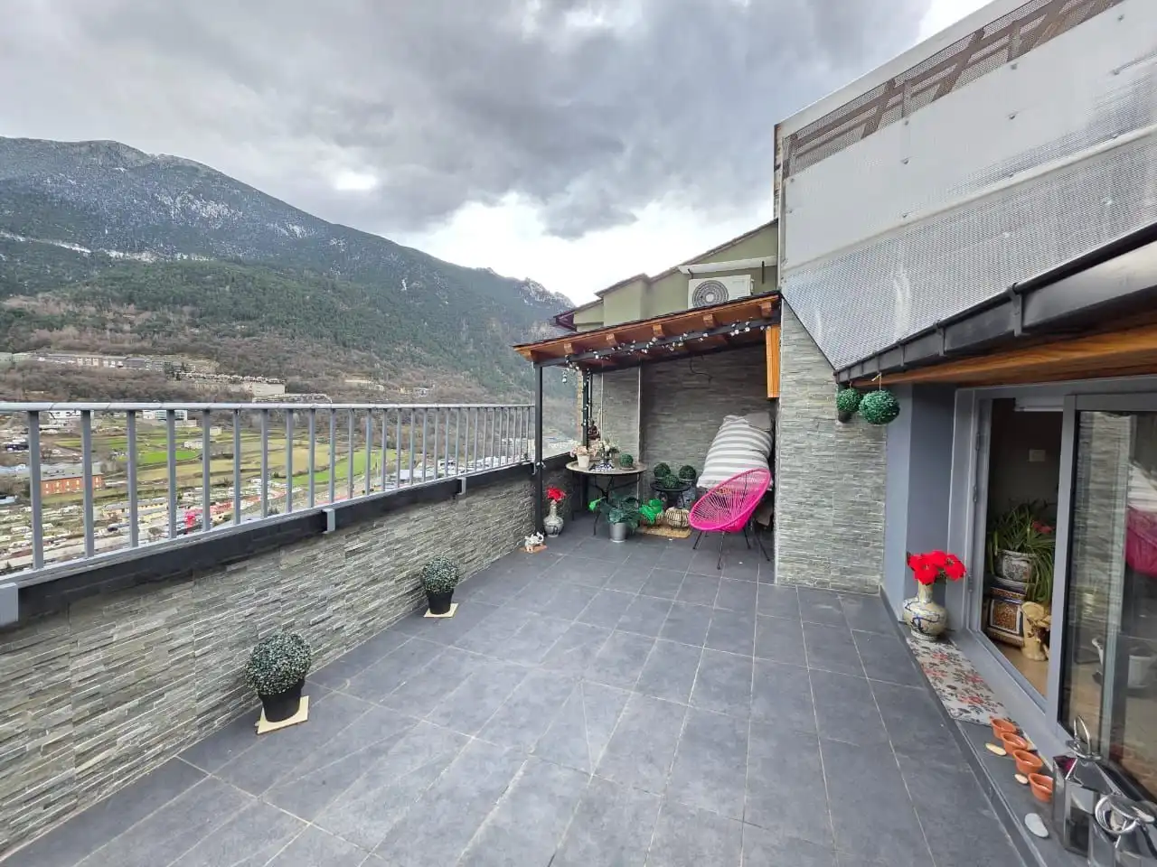 Terraza de Ático en venta en Andorra la Vella con Calefacción y Trastero