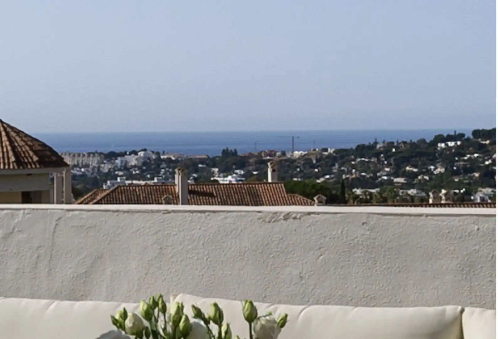 Außenansicht von Wohnungen zum Verkauf in Marbella mit Terrasse, Möbliert und Gemeinschaftspool