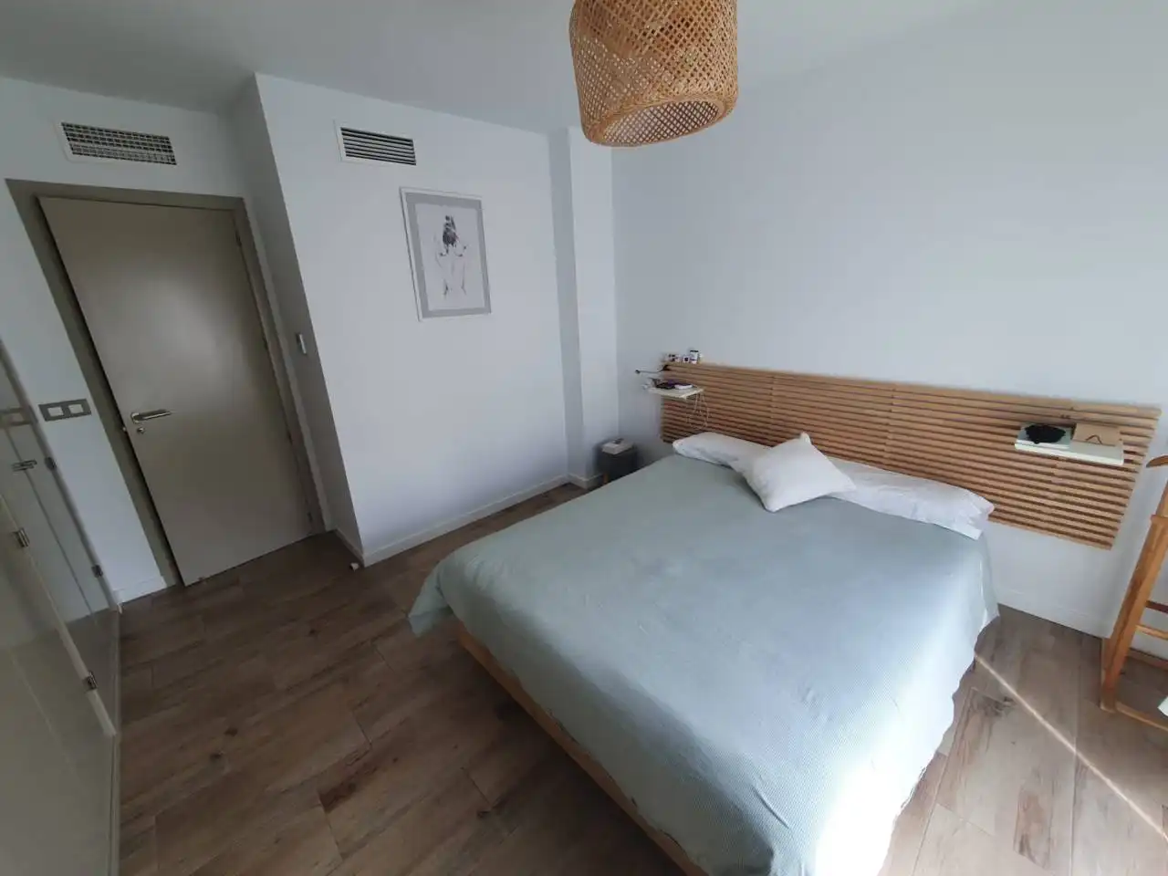 Habitación de Casa adosada de alquiler en Vélez-Málaga con Aire acondicionado, Terraza y Amueblado