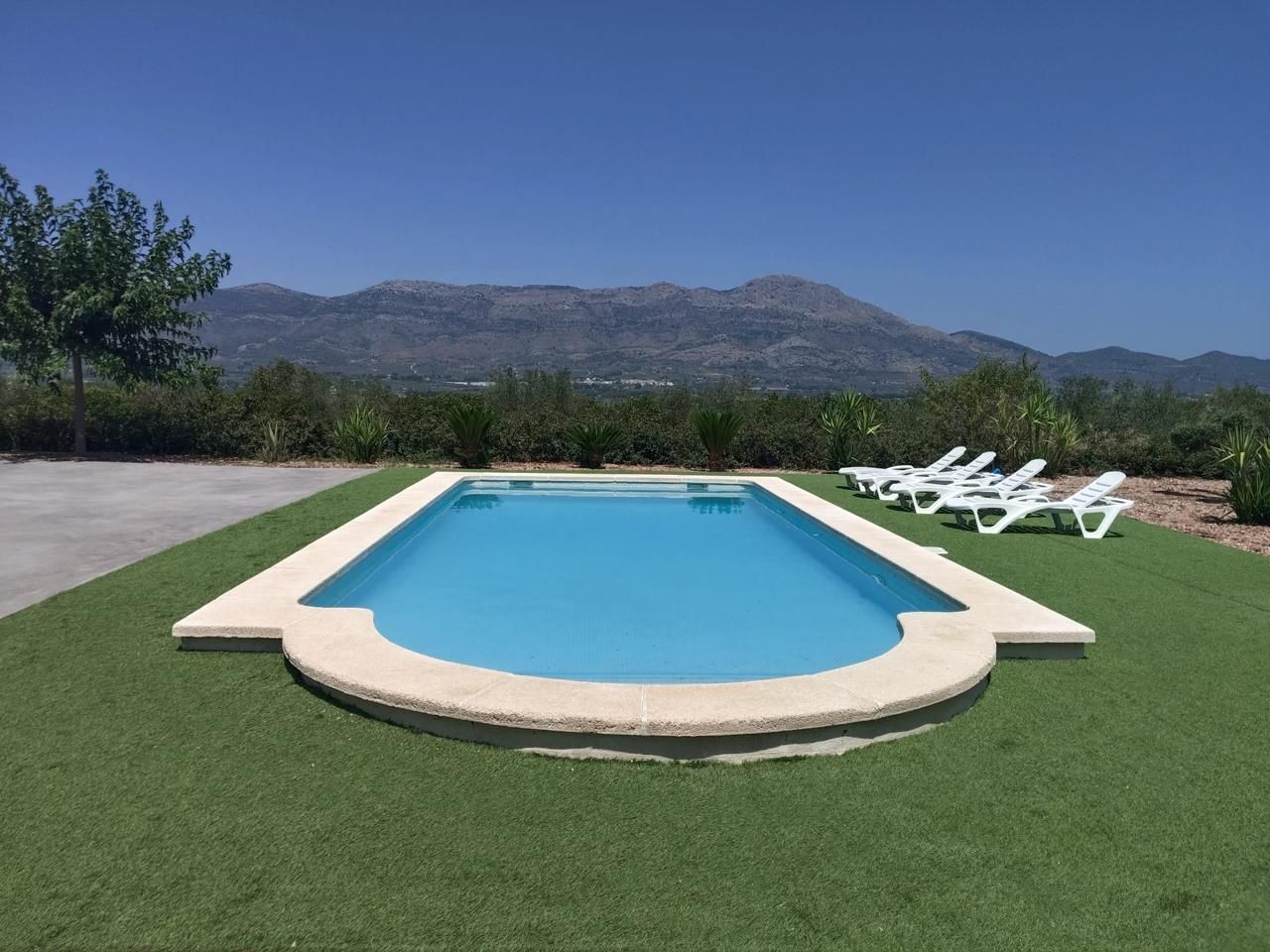 Swimming pool of House or chalet for sale in Benimarfull  with Air Conditioner, Private garden and Terrace