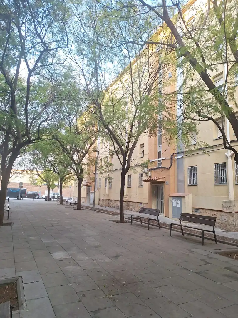 Vista exterior de Piso en venta en Terrassa
