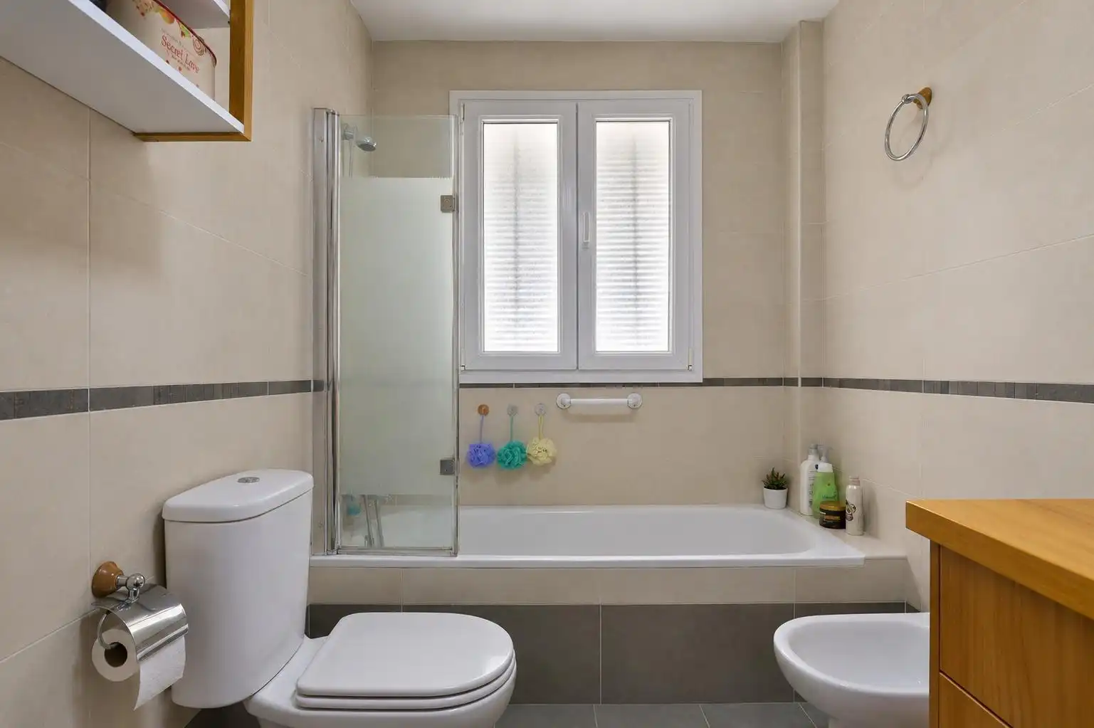 Baño de Casa o chalet en venta en Padul con Aire acondicionado, Calefacción y Piscina