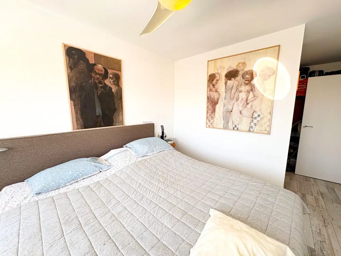 Habitación de Casa o chalet en venta en Torrevieja con Balcón y Piscina comunitaria