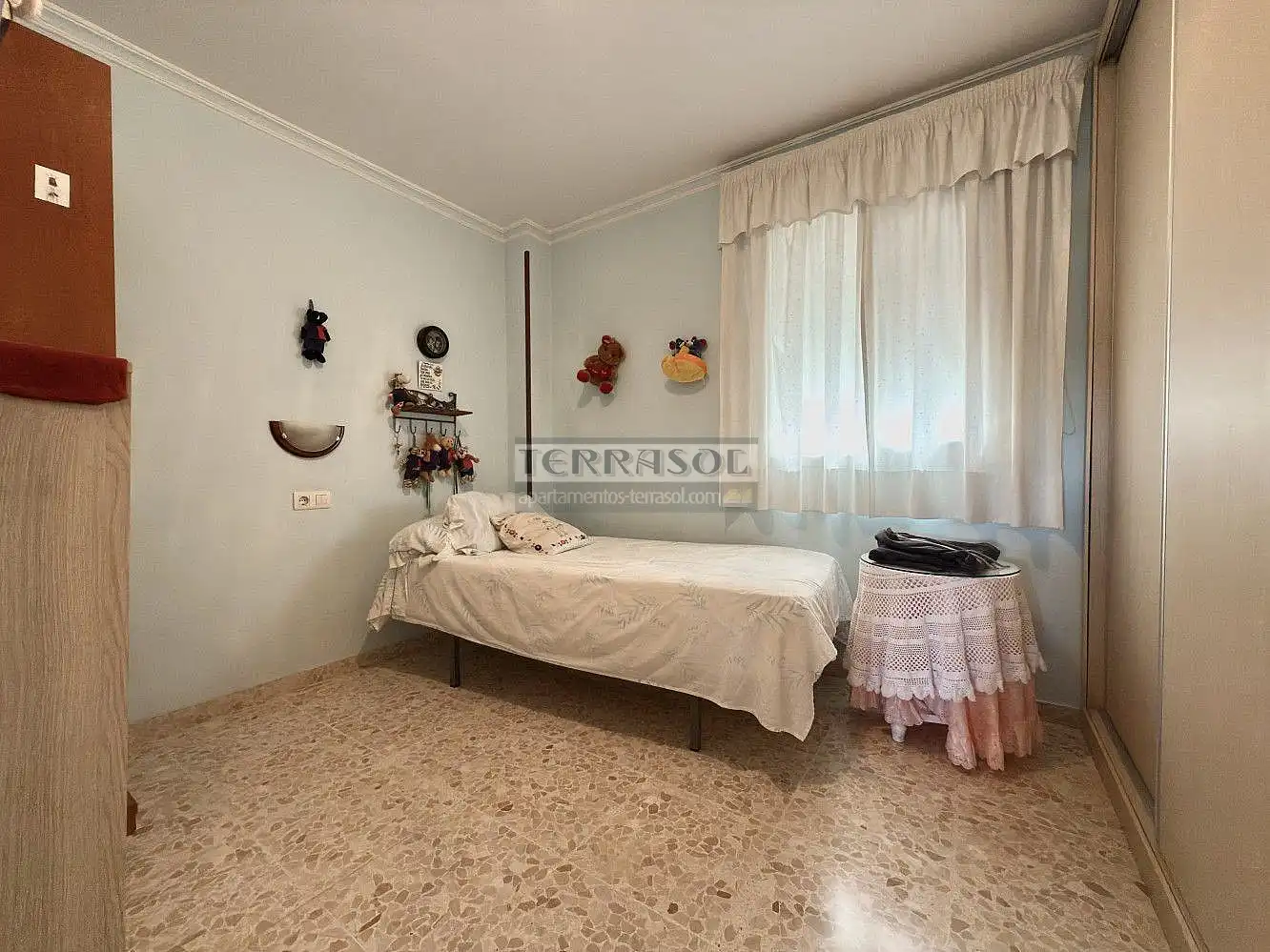Dormitori de Apartament en venda en Vélez-Málaga amb Jardí privat, Terrassa i Traster