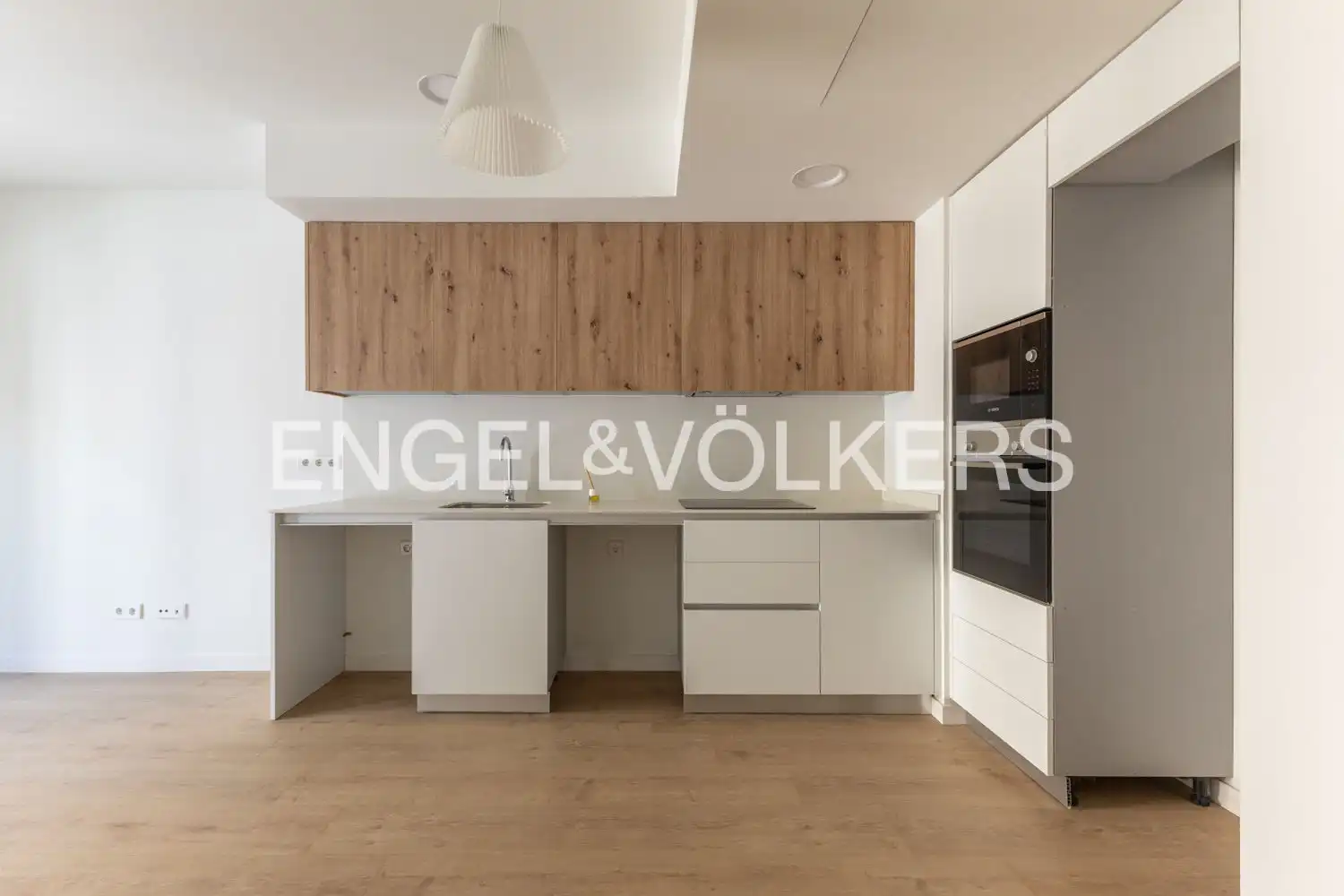 Cocina de Piso de alquiler en Valencia con Aire acondicionado, Calefacción y Jardín privado