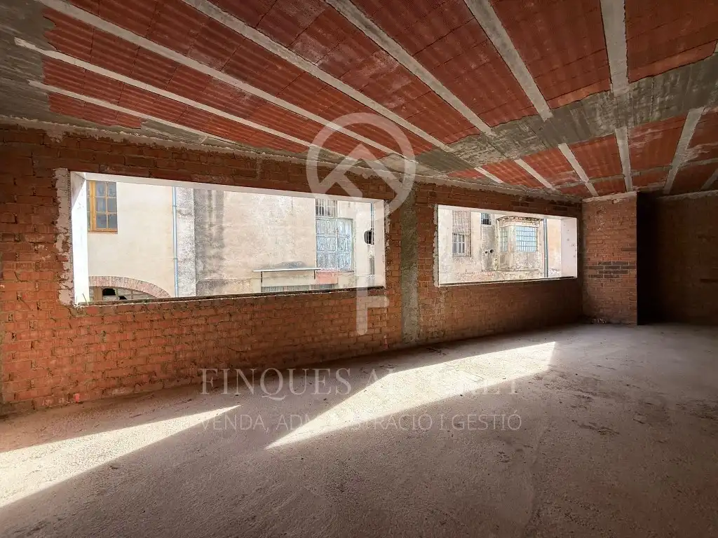Local comercial en alquiler en Calle Acadèmia General Bàsica, imagen 6