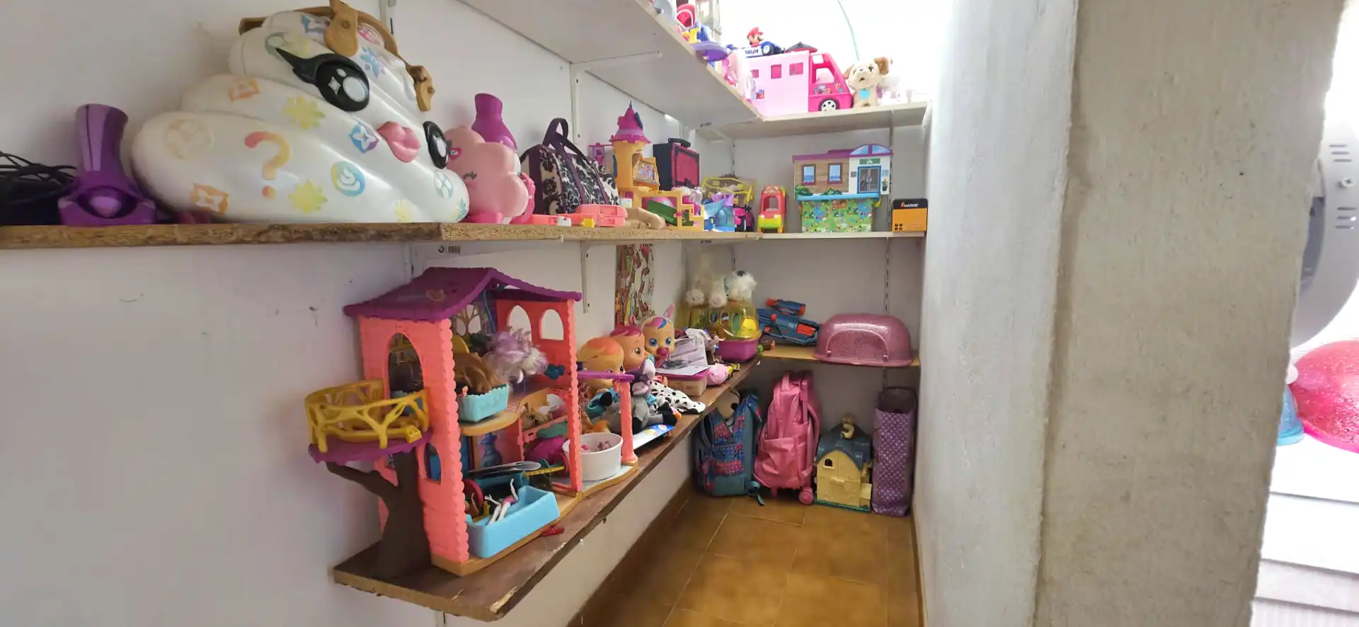 Einfamilien-Reihenhaus zum Verkauf in Aldea Santa María, Neda