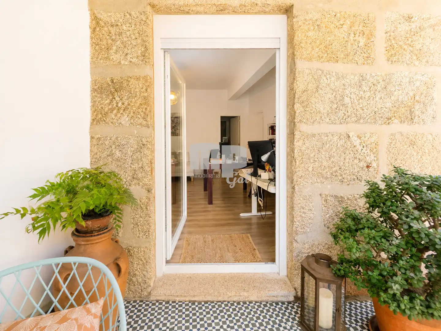 Piso en venta en Vigo  con Calefacción, Terraza y Trastero