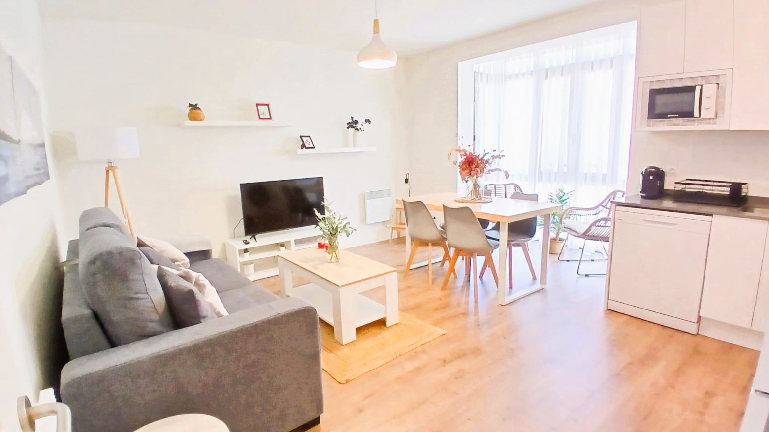 Living room of Flat to rent in Udías  with Heating, Private garden and Swimming Pool