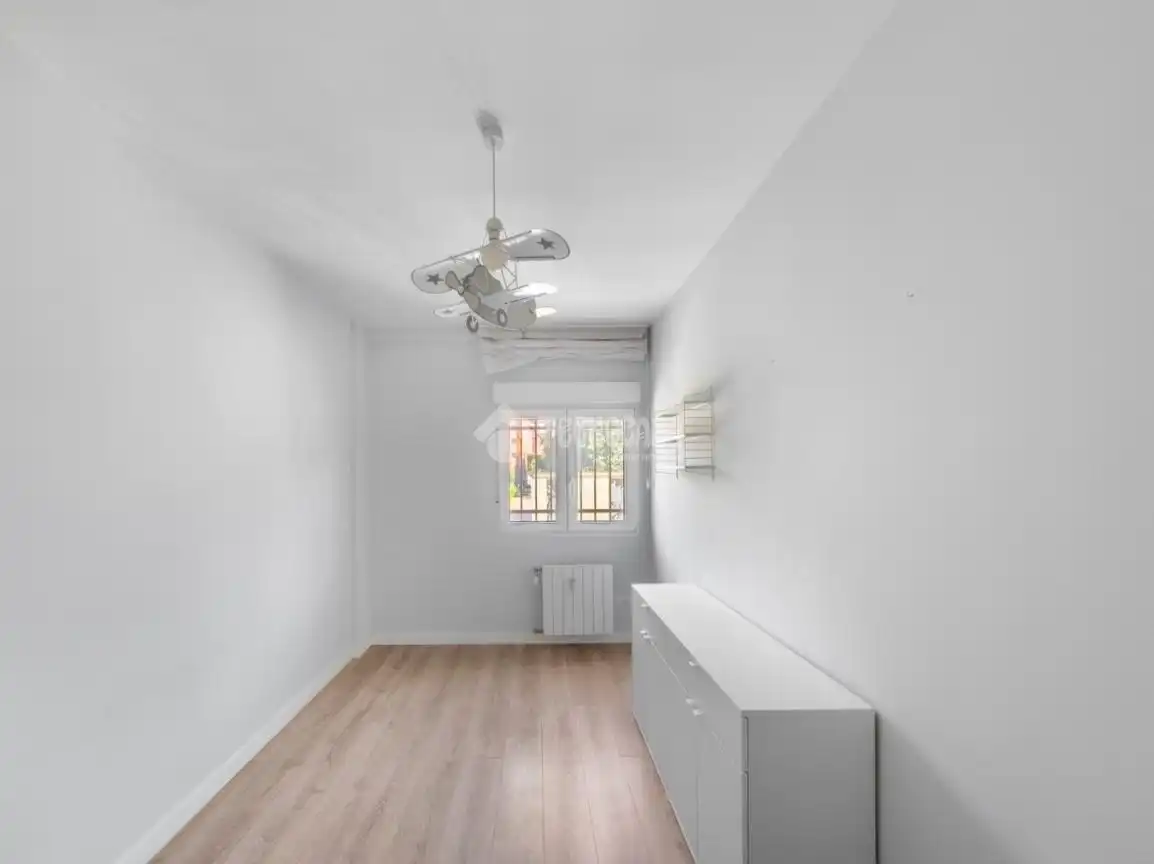 Habitación de Piso de alquiler en Madrid con Aire acondicionado, Calefacción y Trastero