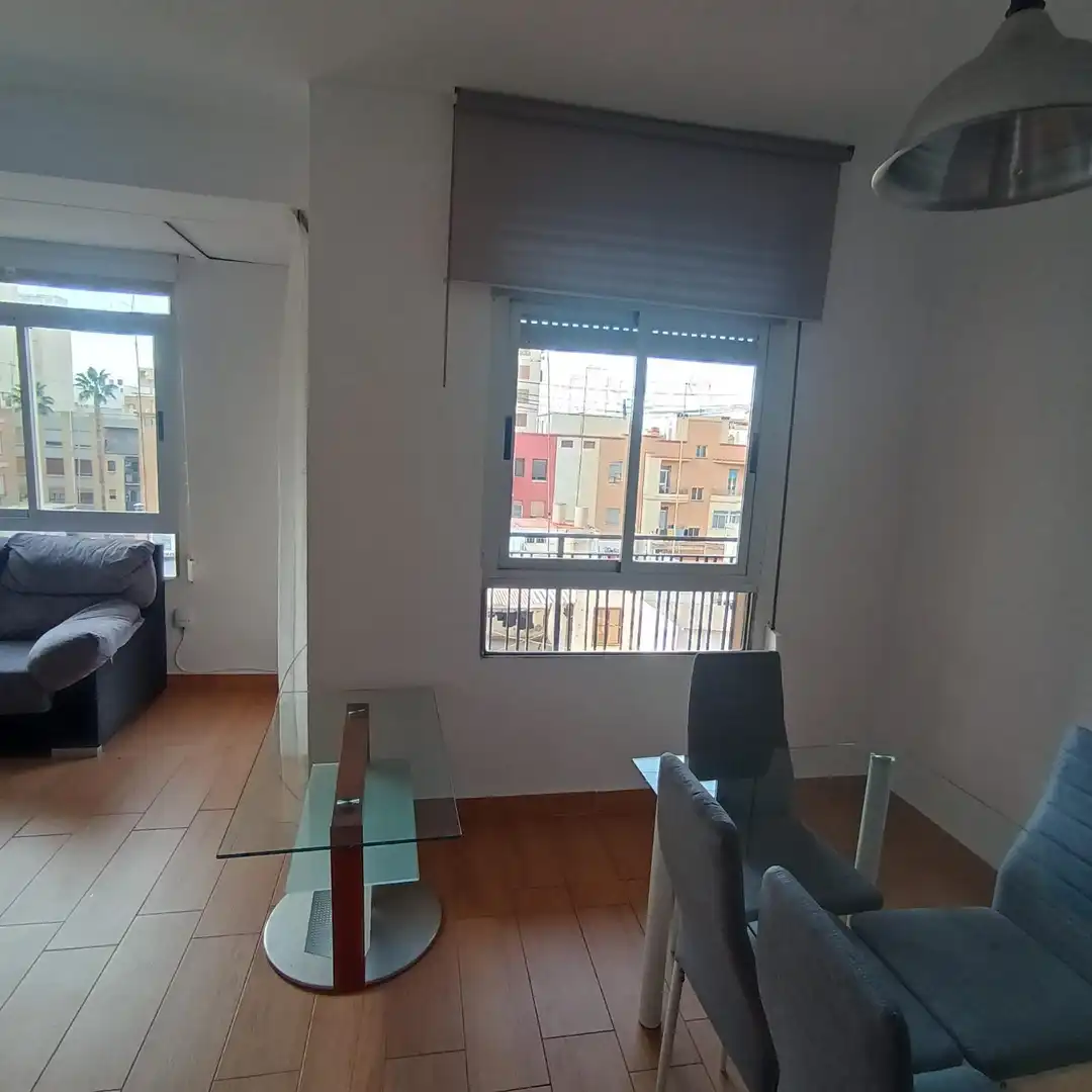 Habitación de Piso de alquiler en Vila-real con Amueblado y Balcón