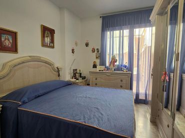 Piso con ascensor en venta en Levante