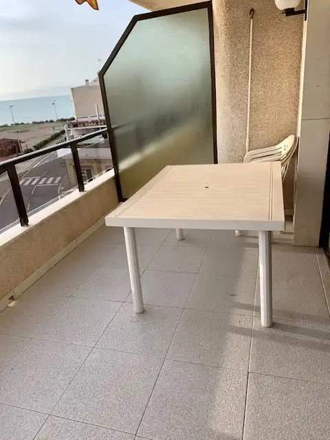 Apartament amb ascensor de lloguer a Avinguda de Pau Béjar, imagen 4
