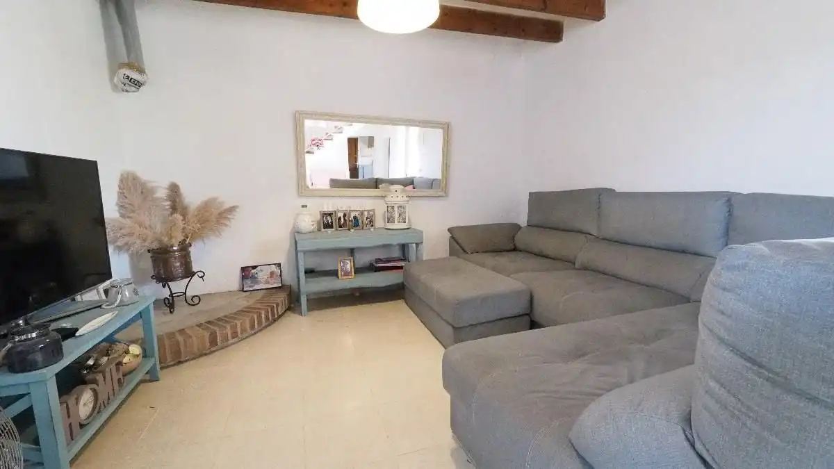 Sala de estar de Finca rústica en venta en Pollença con Calefacción, Jardín privado y Terraza