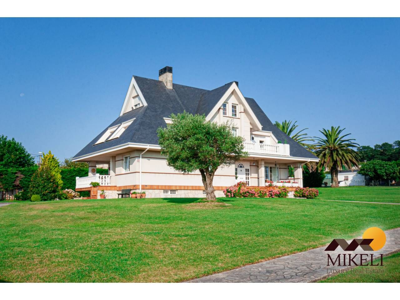 Exterior view of Houses for sale in Santa Cruz de Bezana  with Heating, Private garden and Terrace