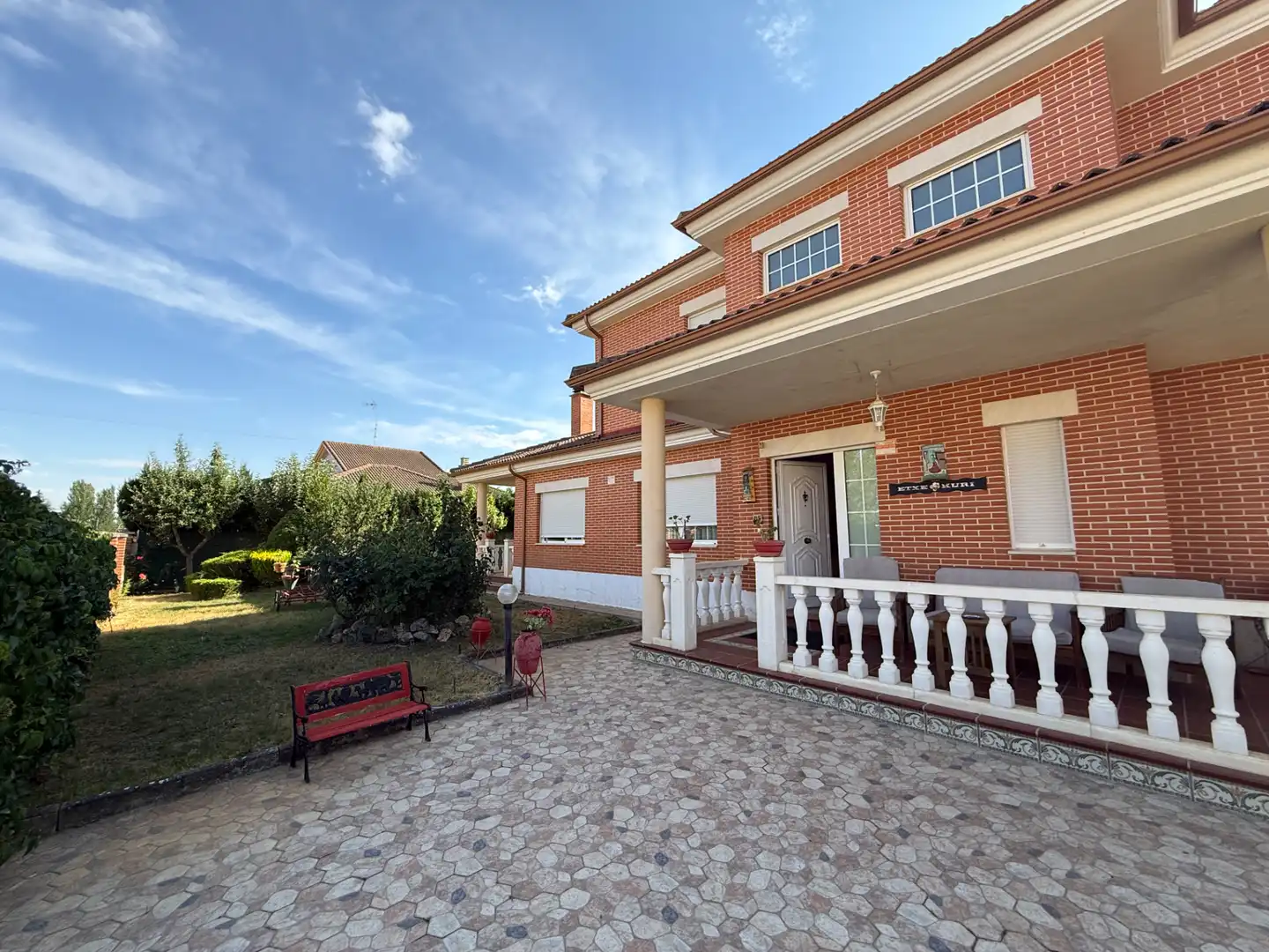 Vista exterior de Casa o chalet en venta en Carrión de los Condes con Aire acondicionado, Calefacción y Jardín privado