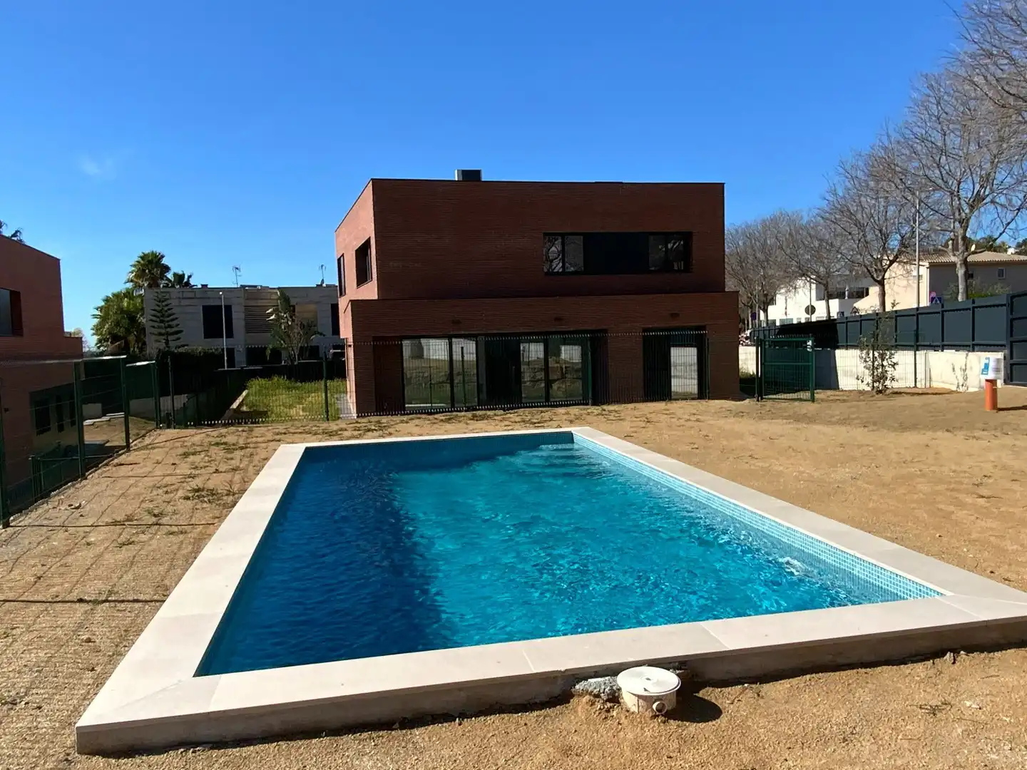 Piscina de Casa o chalet en venta en Mataró con Aire acondicionado, Calefacción y Jardín privado