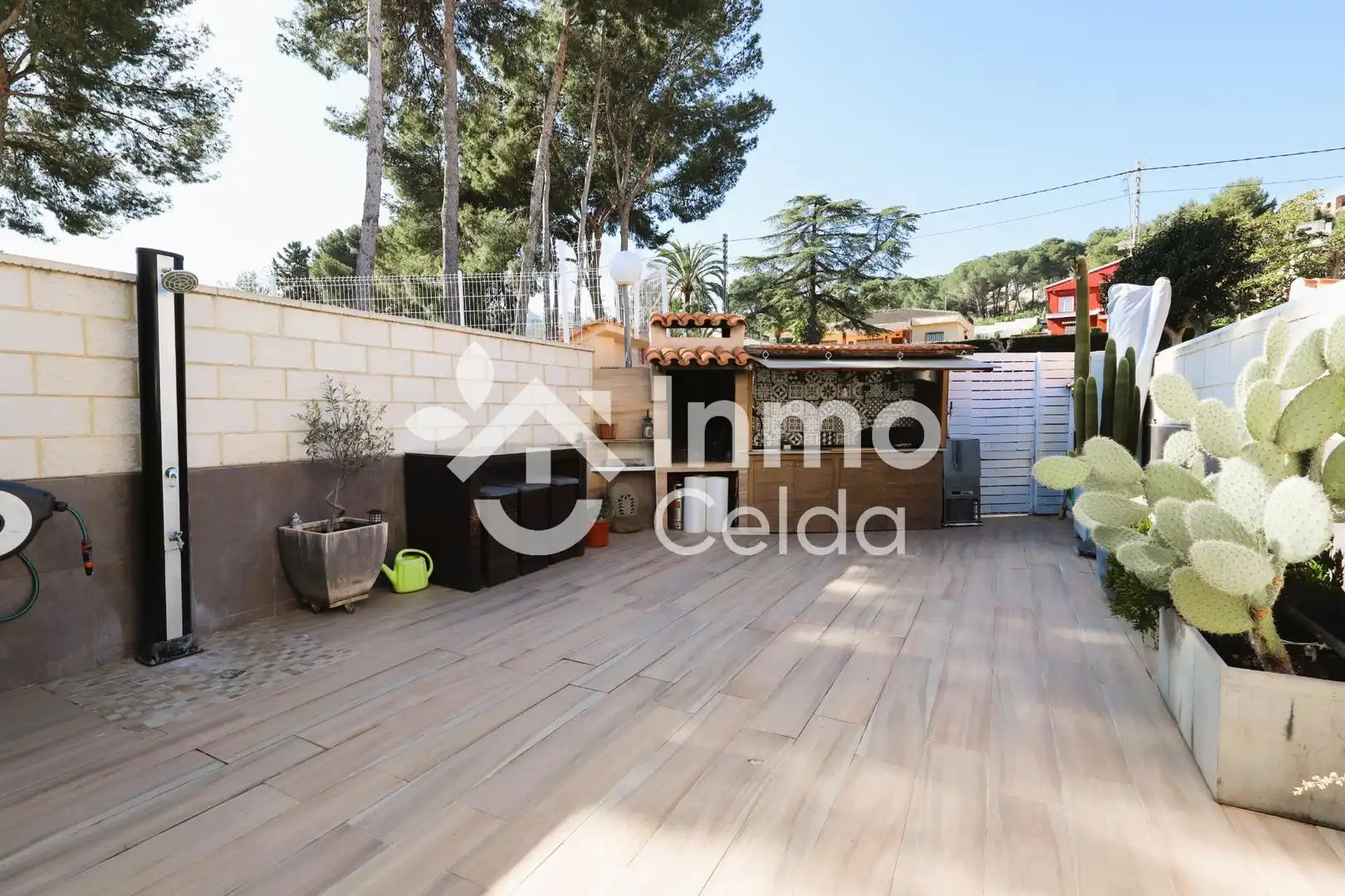 Terraza de Casa adosada en venta en Chiva con Aire acondicionado, Calefacción y Jardín privado