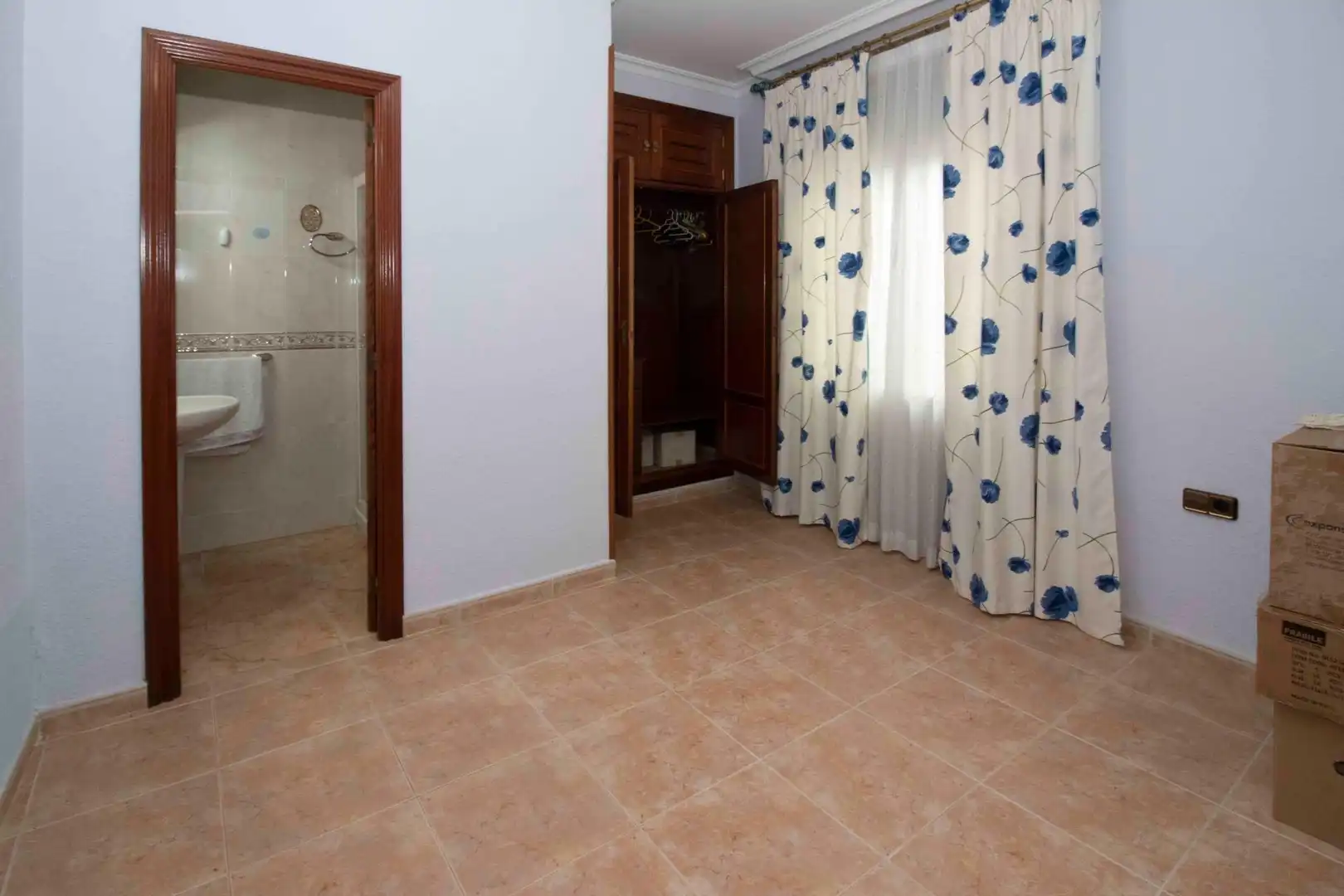 Habitación de Casa o chalet en venta en Talavera la Real con Aire acondicionado y Calefacción