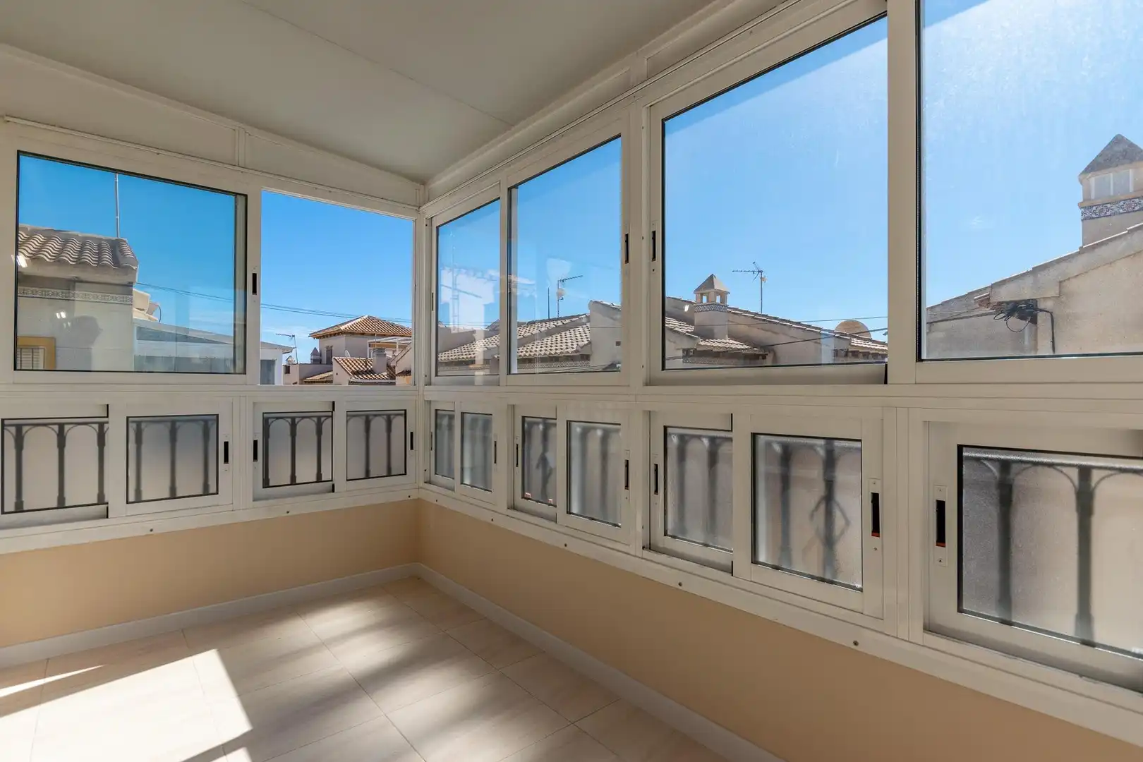 Bungalow avec piscine à vendre à Calle HORIZONTE CL 4, imagen 25