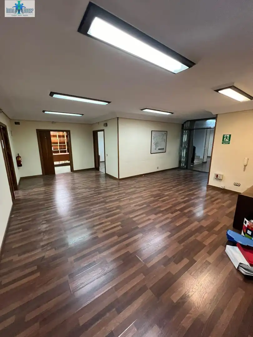 Oficina amb ascensor en venda a Centro, imagen 6