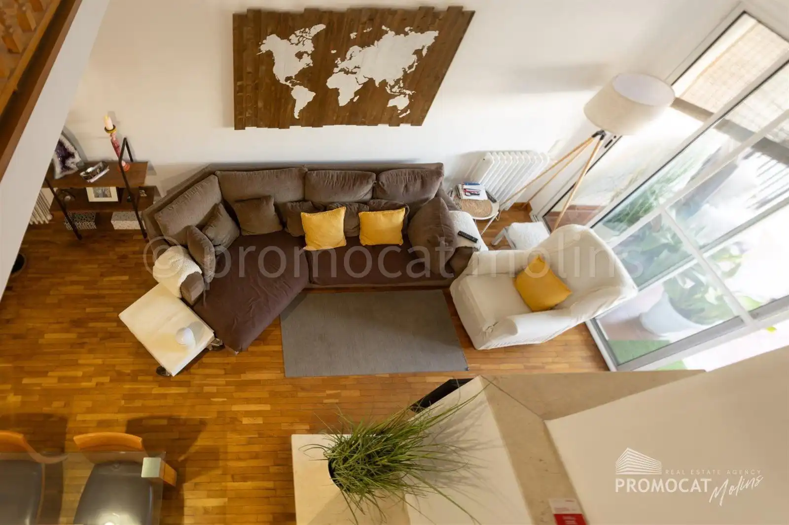 Sala d'estar de Casa o xalet en venda en Molins de Rei amb Aire condicionat, Calefacció i Terrassa