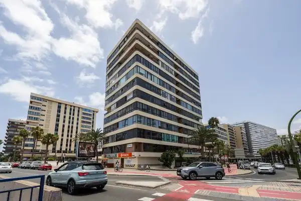 Piso en venta en Avenida Juan XXIII, 1, Arenales - Lugo - Avda. Marítima