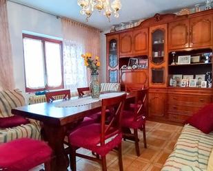Menjador de Casa o xalet en venda en Guadamur amb Jardí privat