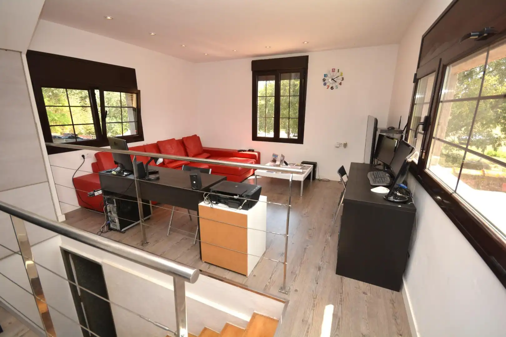 Sala de estar de Finca rústica en venta en Borrassà con Aire acondicionado, Calefacción y Jardín privado
