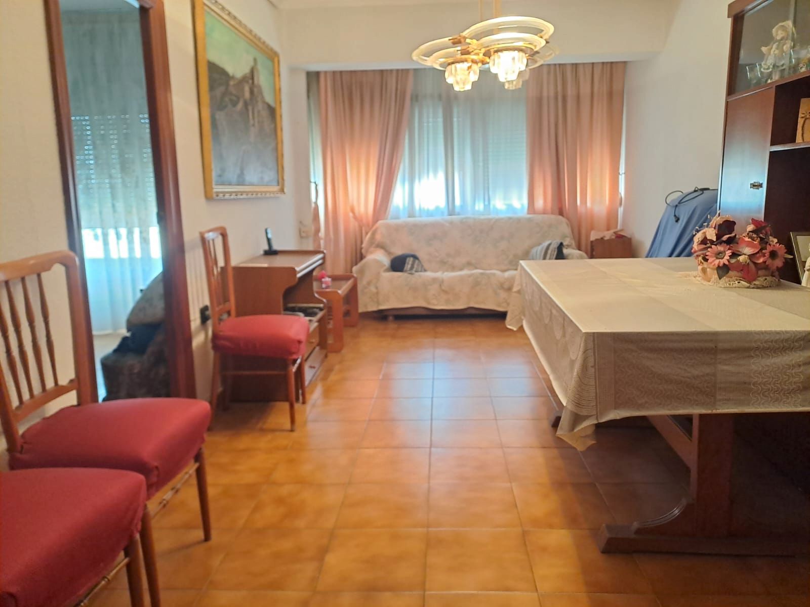 Piso en venta en Ciutat Fallera, Benicalap,  Valencia Capital