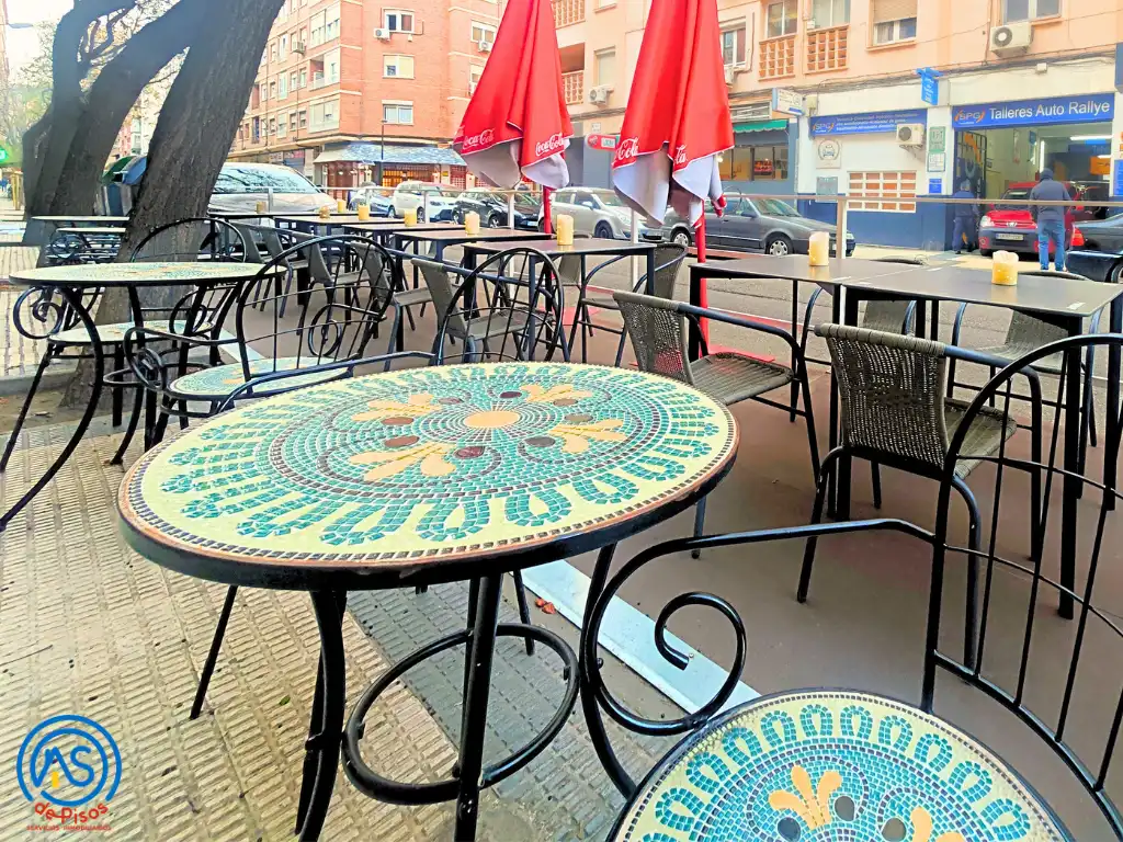 Terraza de Local en traspaso en Zaragoza con Aire acondicionado, Calefacción y Parquet
