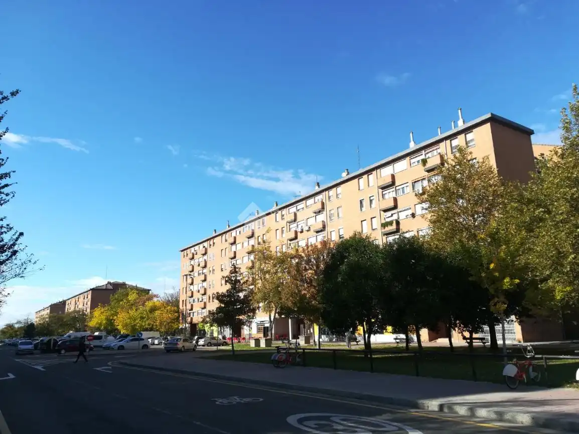 Vista exterior de Pis en venda en Zaragoza amb Aire condicionat