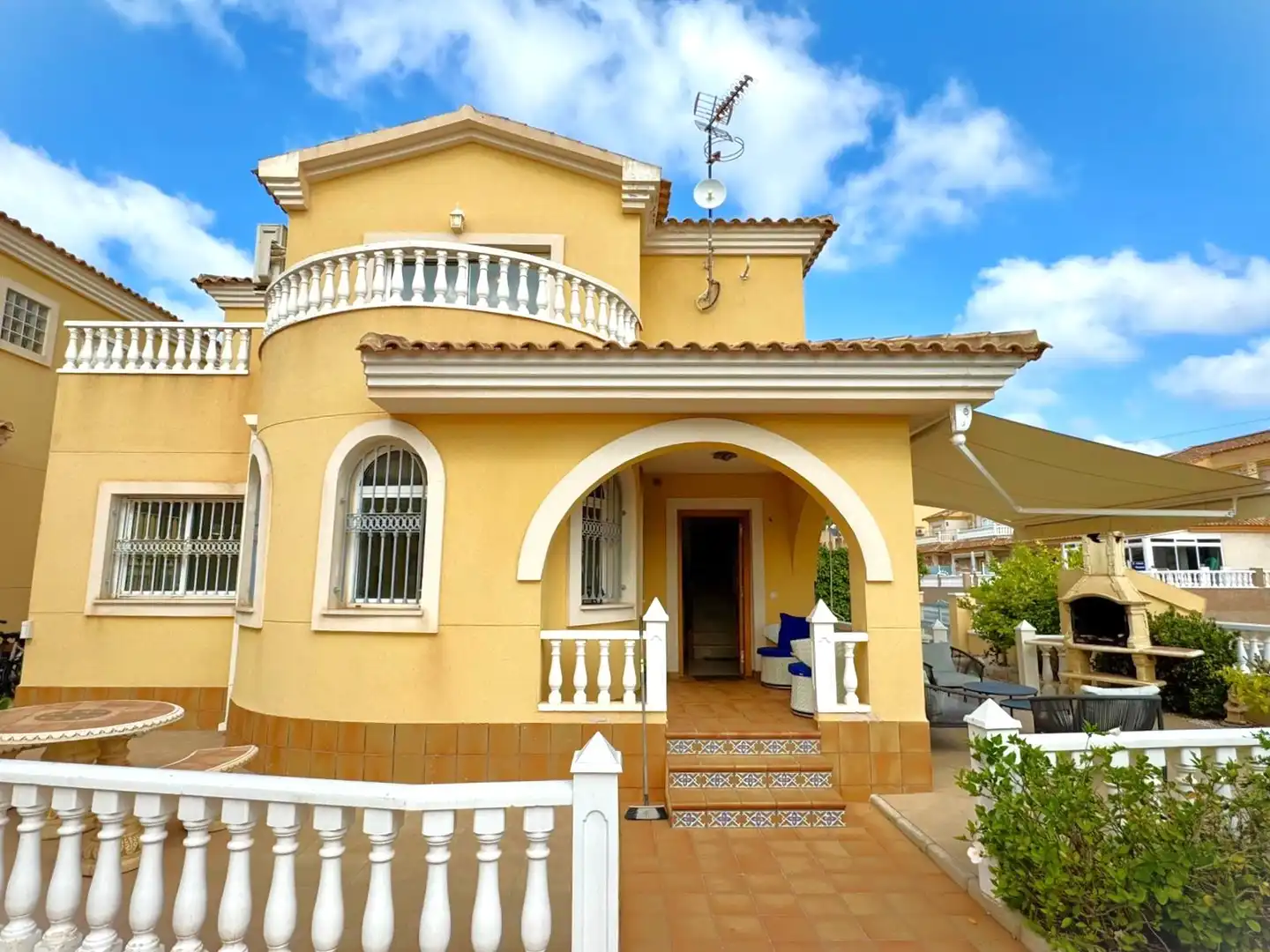 Villa avec terrasse à vendre à Orihuela Costa, imagen 2