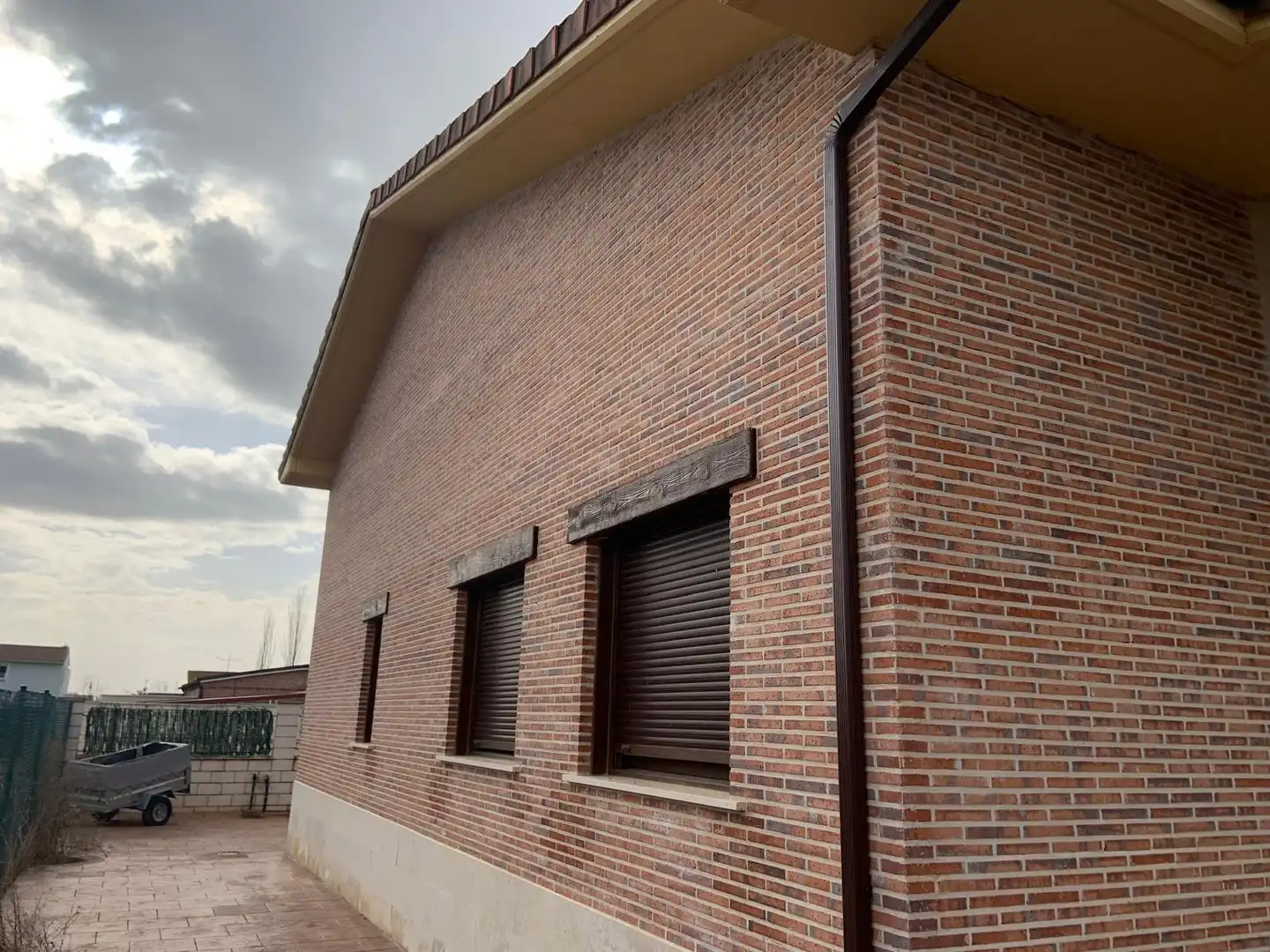 Vista exterior de Casa o chalet en venta en Grijota