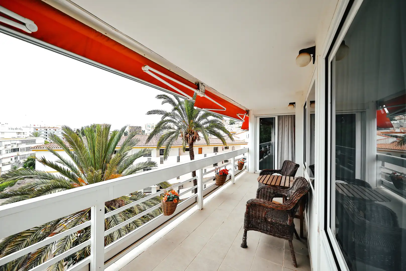 Terraza de Apartamento en venta en Torremolinos con Aire acondicionado, Amueblado y Alarma