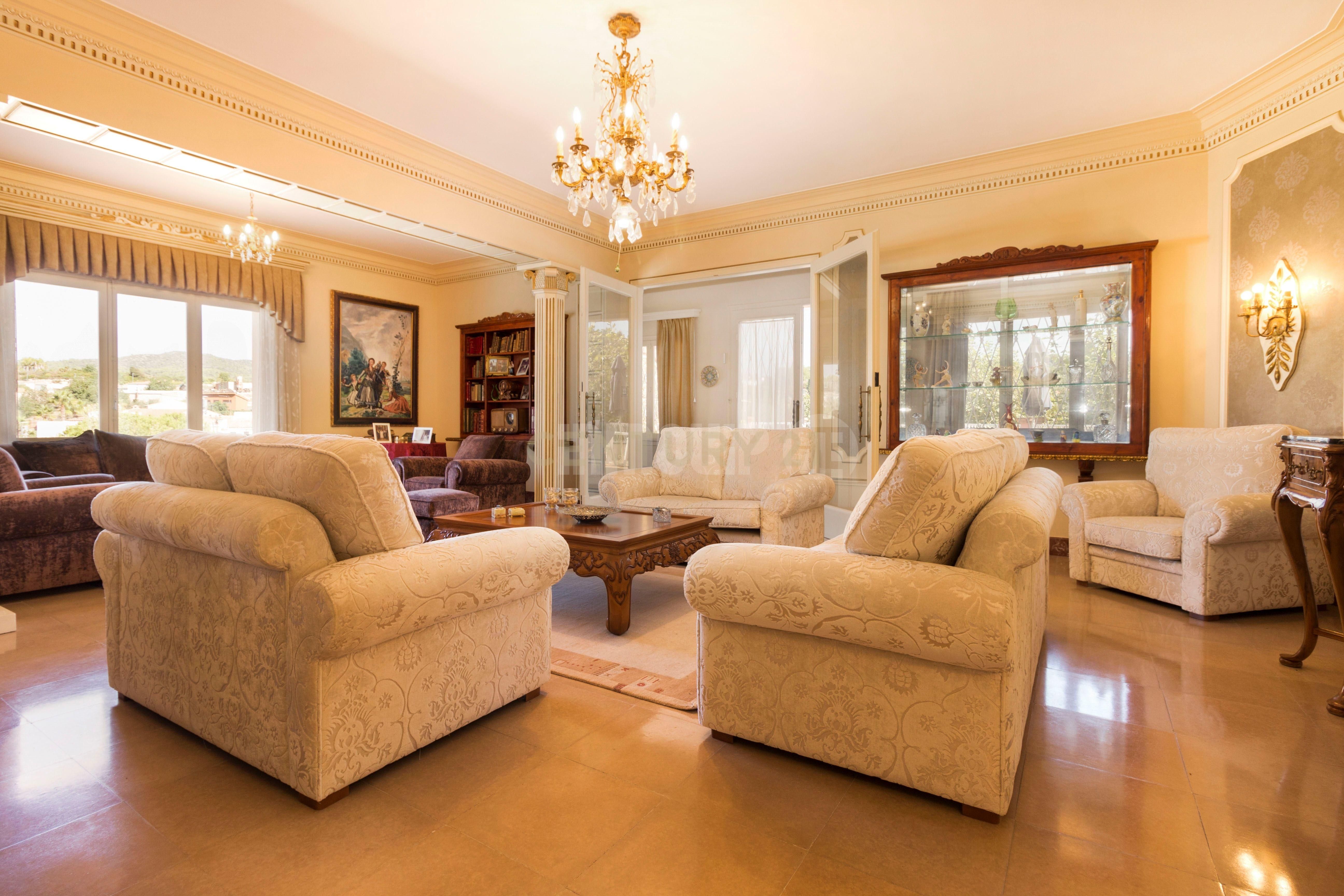 Living room of House or chalet for sale in Salomó  with Storage room and Alarm