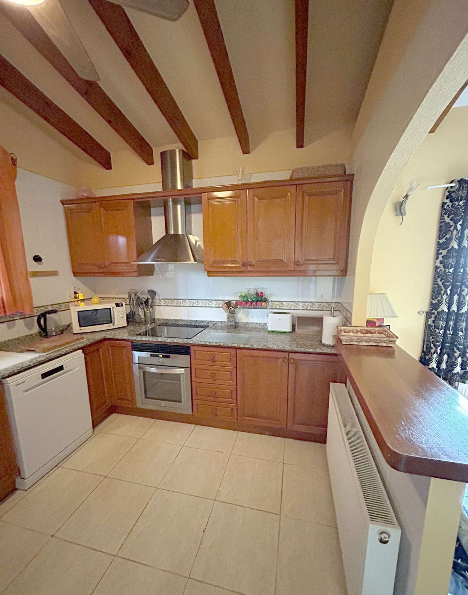 Cocina de Apartamento para compartir en Pego con Aire acondicionado, Terraza y Amueblado