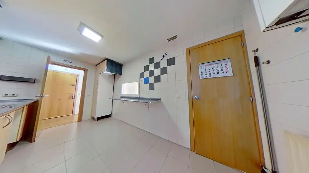 Appartamento con ascensore in affitto a Avenida de la Perla, imagen 43