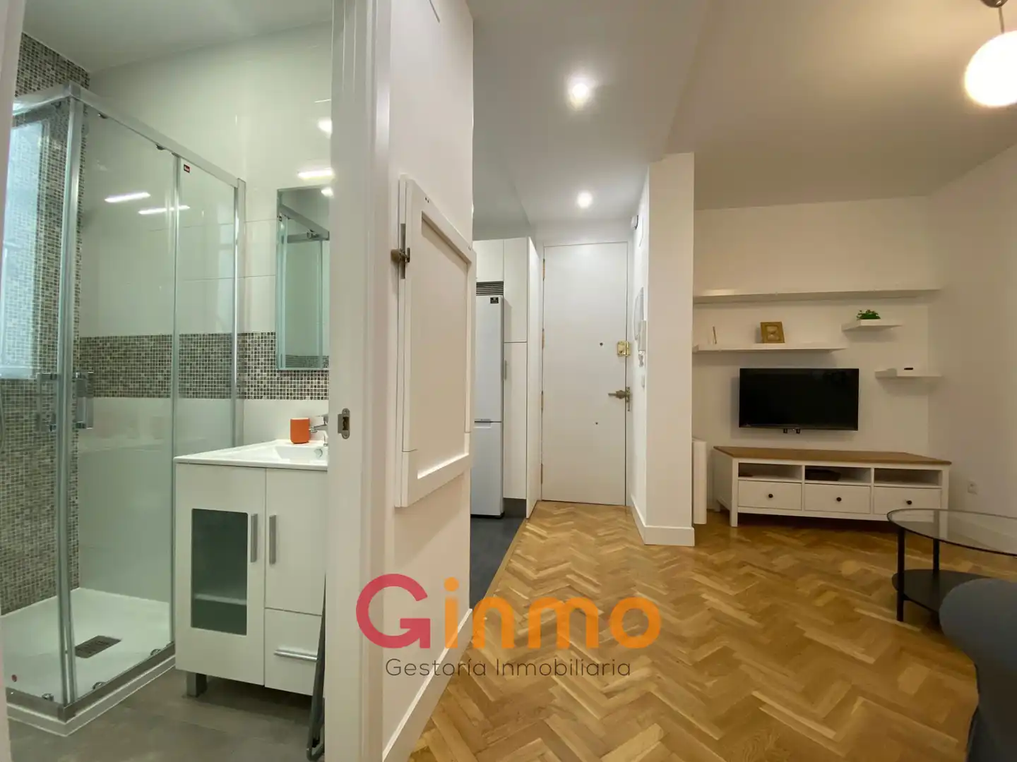 Schlafzimmer von Wohnung zur Miete in Madrid mit Klimaanlage, Möbliert und Ofen