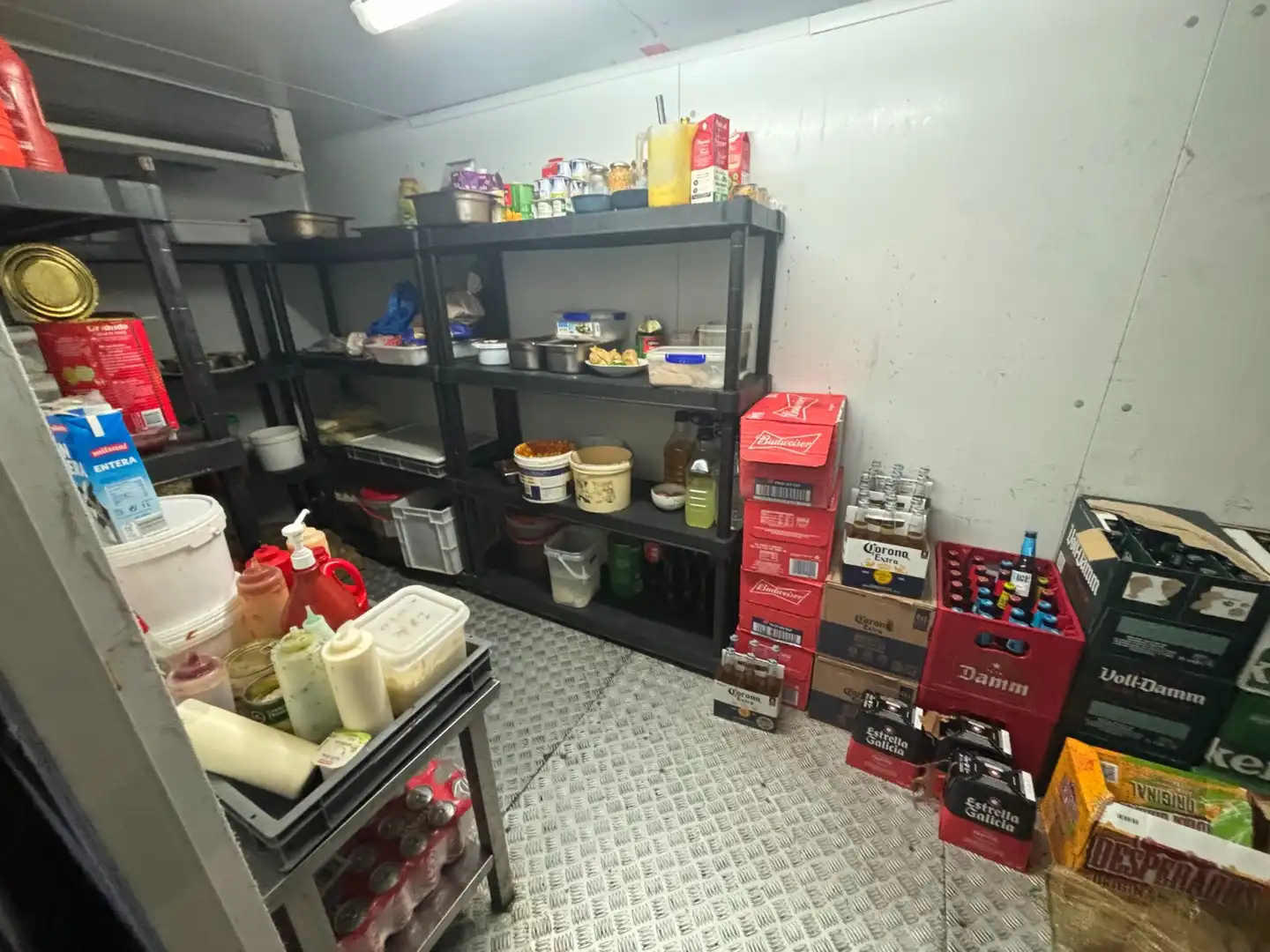 Business premises for transfer in Sants - Montjuïc, imagen 23