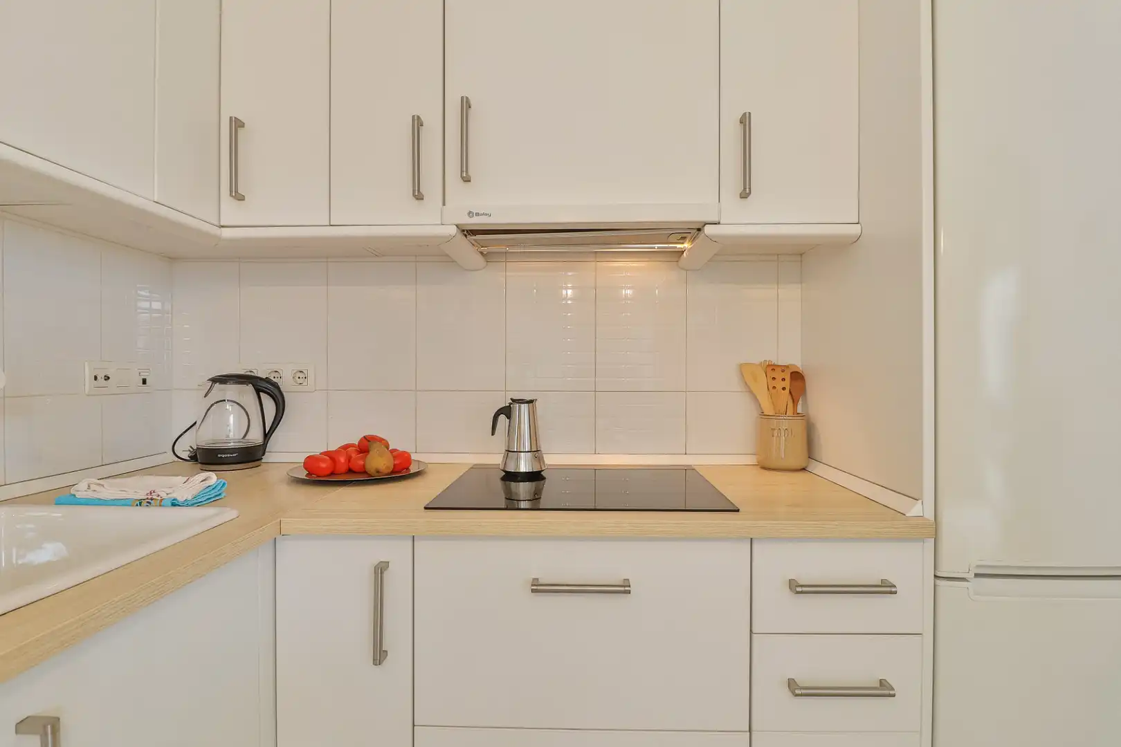 Cuina de Apartament per a compartir en Málaga amb Aire condicionat, Calefacció i Moblat