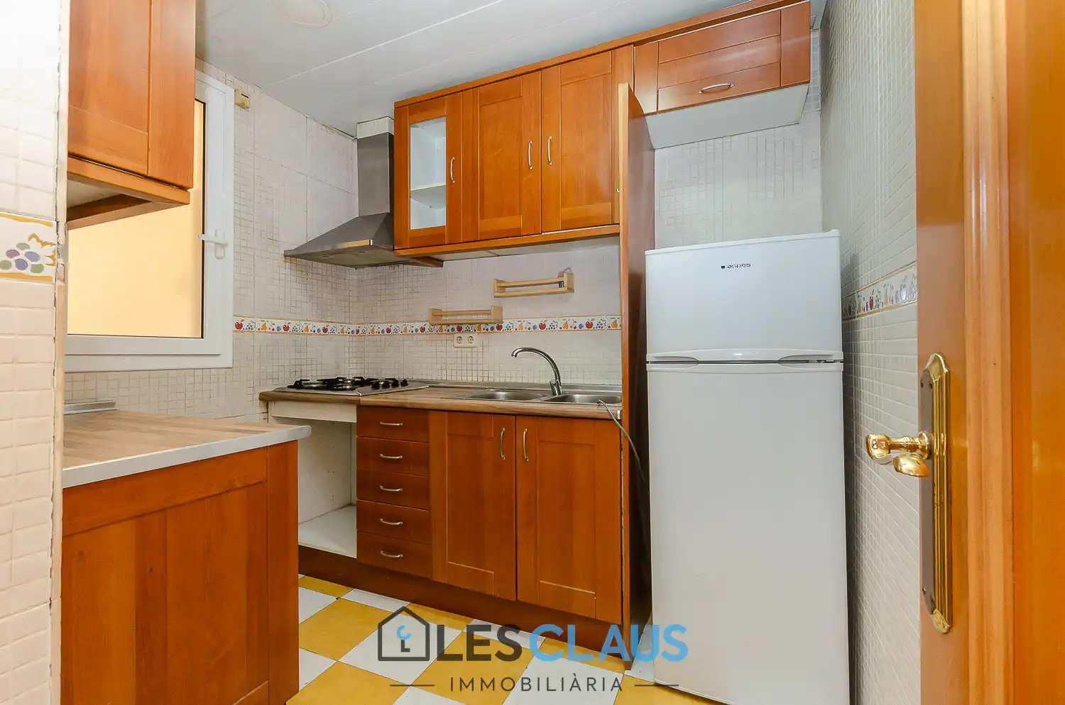 Cocina de Piso en venta en Barcelona con Aire acondicionado