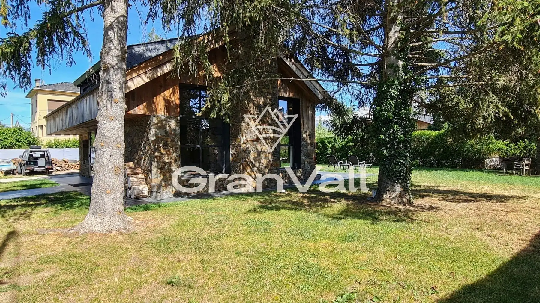 Haus oder Chalet zum Verkauf in Puigcerdà mit Heizung, Privatgarten und Terrasse